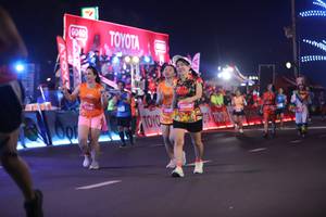 BIB: 0909, 100, 27145, 26963, 68220
                            <button type="button" onclick="openModal(20718801)" class="btn btn-primary btn-sm float-right btn-popup" data-toggle="modal" data-target=".modal-high-quality">
                        <i class="fas fa-shopping-cart"></i> Add to Cart
                    </button>
                                            <button type="button" onclick="isThisMe(20718801, true)" class="btn btn-success btn-sm float-right btn-popup btn-isme hidden" data-toggle="tooltip" data-placement="bottom" title="นี่คือรูปของคุณใช่ไหม คลิกที่นี่เพื่อเอาเข้าอัลบั้ม">
                        <i class="fas fa-plus"></i> Add to album
                    </button>
                    <button type="button" onclick="isThisMe(20718801, false)" class="btn btn-warning btn-sm float-right btn-popup btn-isnotme hidden">
                        <i class="fas fa-ban"></i> Remove from album
                    </button>